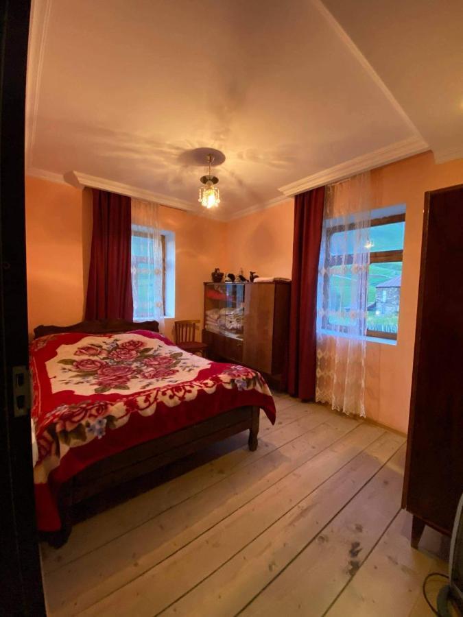 Chvibiani Guesthouse & Bar Ushguli Dış mekan fotoğraf