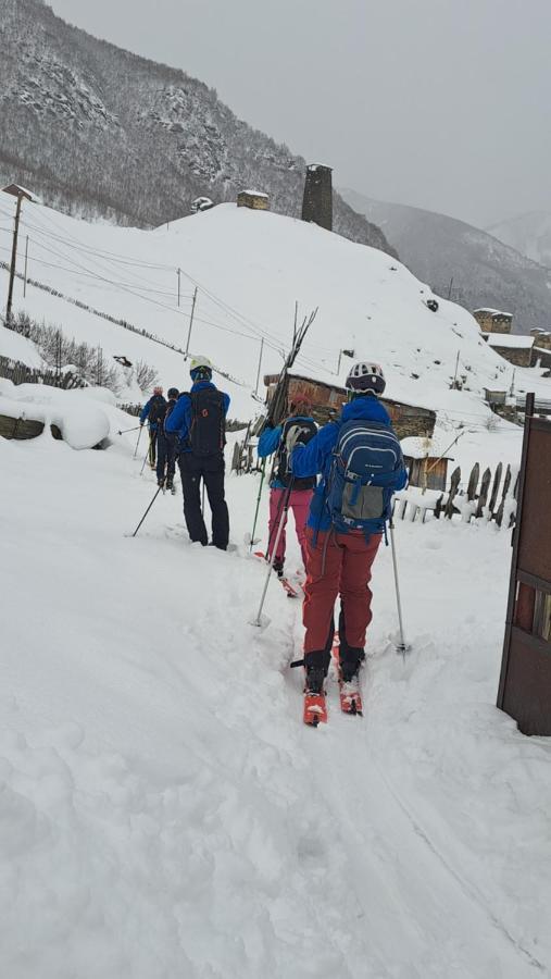 Chvibiani Guesthouse & Bar Ushguli Dış mekan fotoğraf